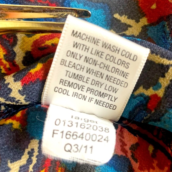 Converse One Star Women Top Shirt Large Multicolor Patterned Buttons Pleated - Picture 9 of 11